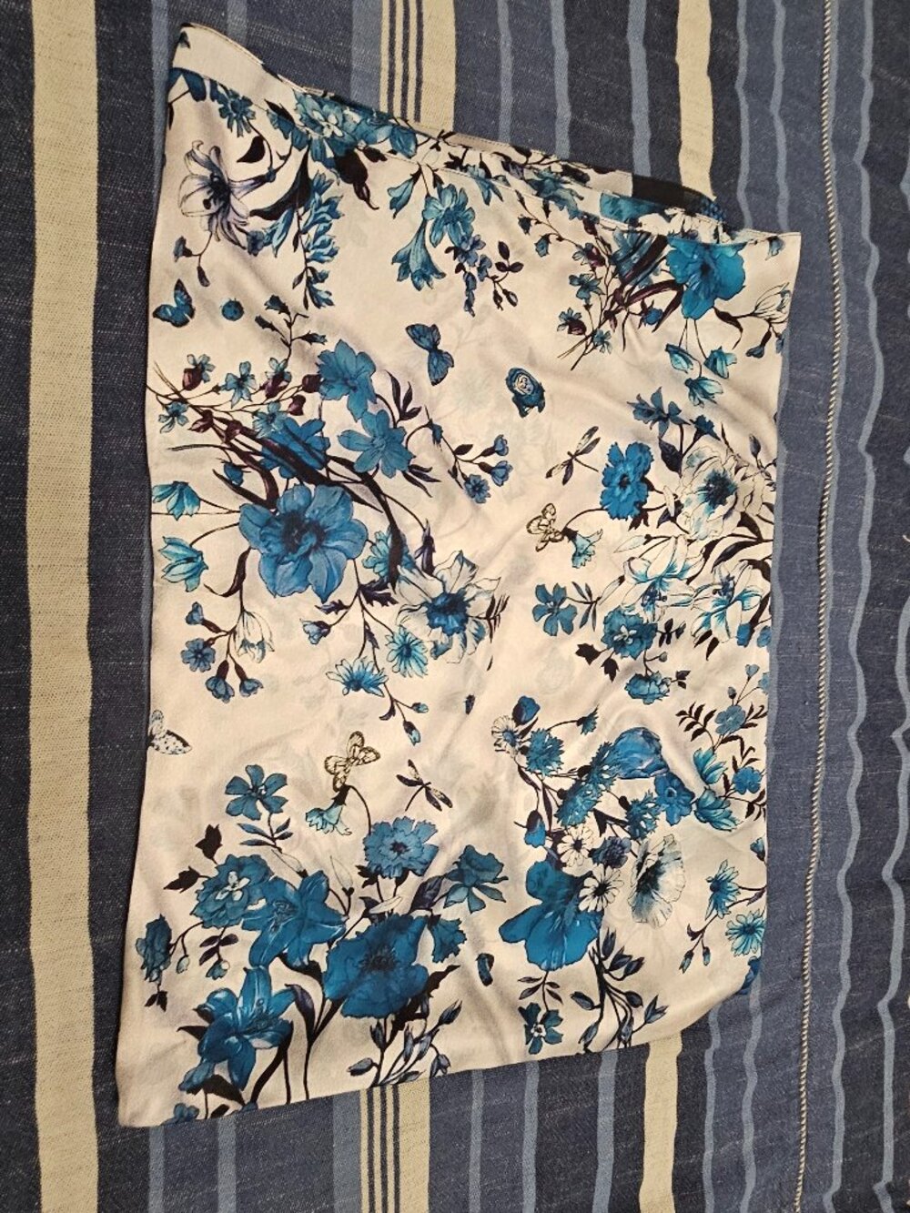 Albertazzi 100% Silk Italian Scarf (One Size) Blue Floral Butterfly NWOT